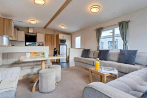 Tattershall Lakes: Sally's Superior Stay